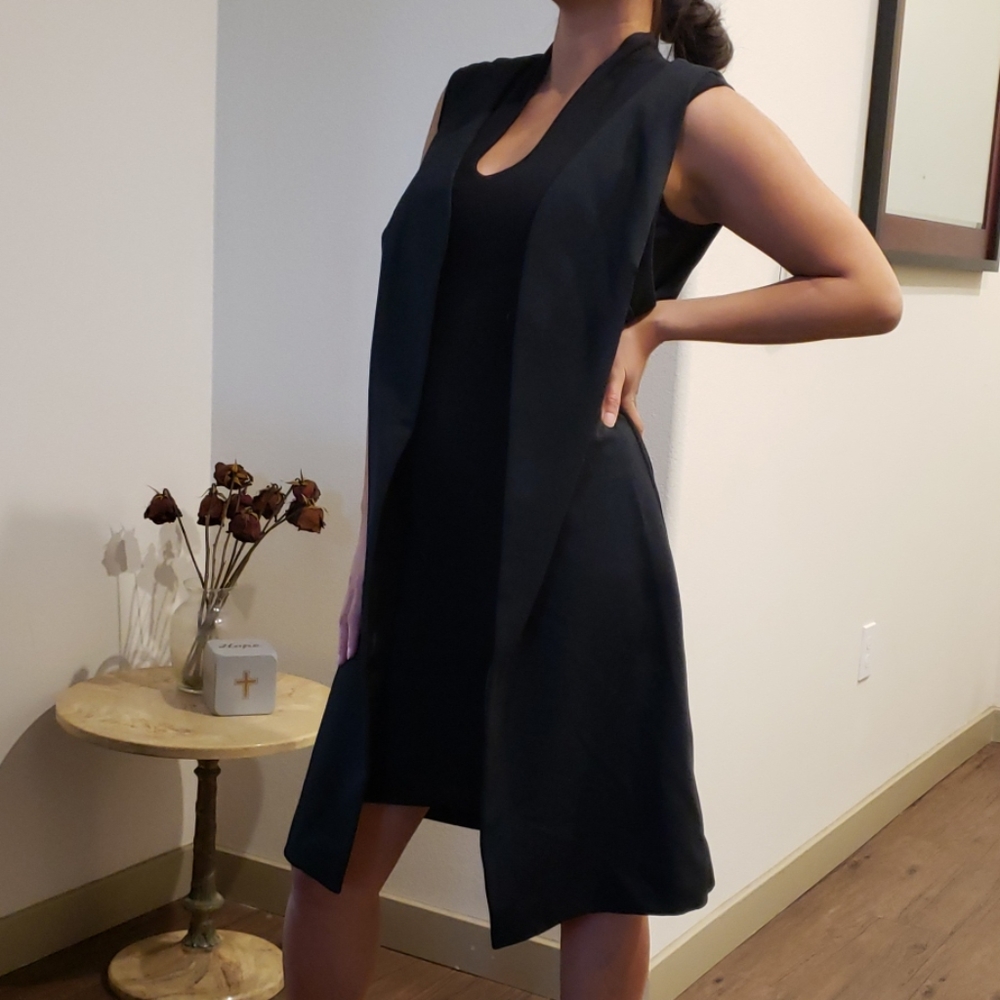 Vintage black vest. Size 16.